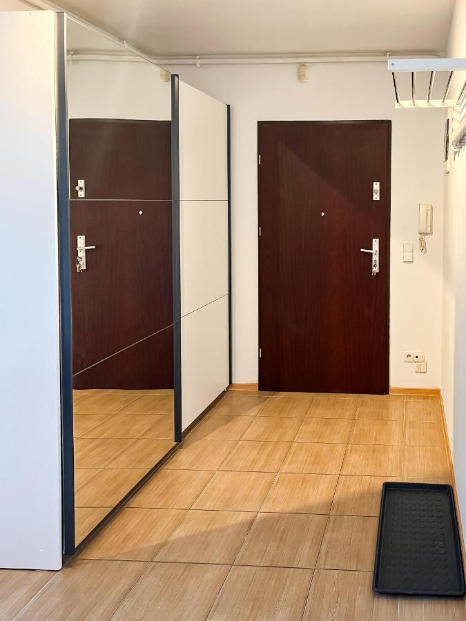 Uroczy Apartament Pod Skarpa ヴァドヴィツェ エクステリア 写真